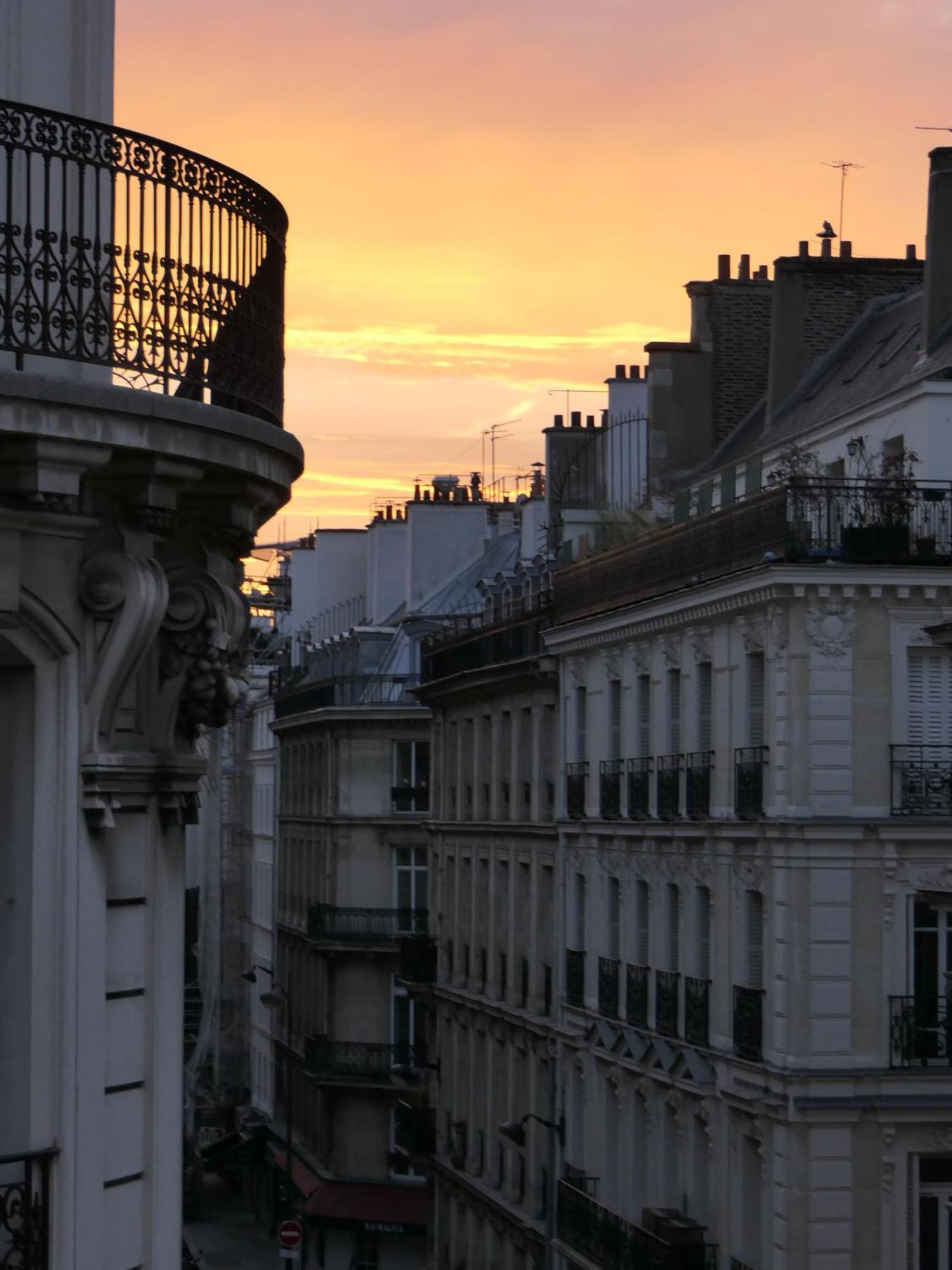 Bergere Opera Trevise - 2 Connecting Rooms With Private Bathroom And 1 Study Room - 35 M2 París Exterior foto